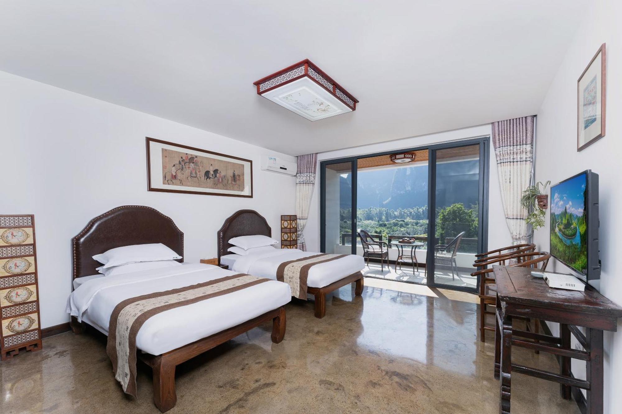 Leisure Courtyard Hotel Yangshuo-Free Shuttle Bus To Yangshuo Station Stay 2 Nights One Way Exterior foto
