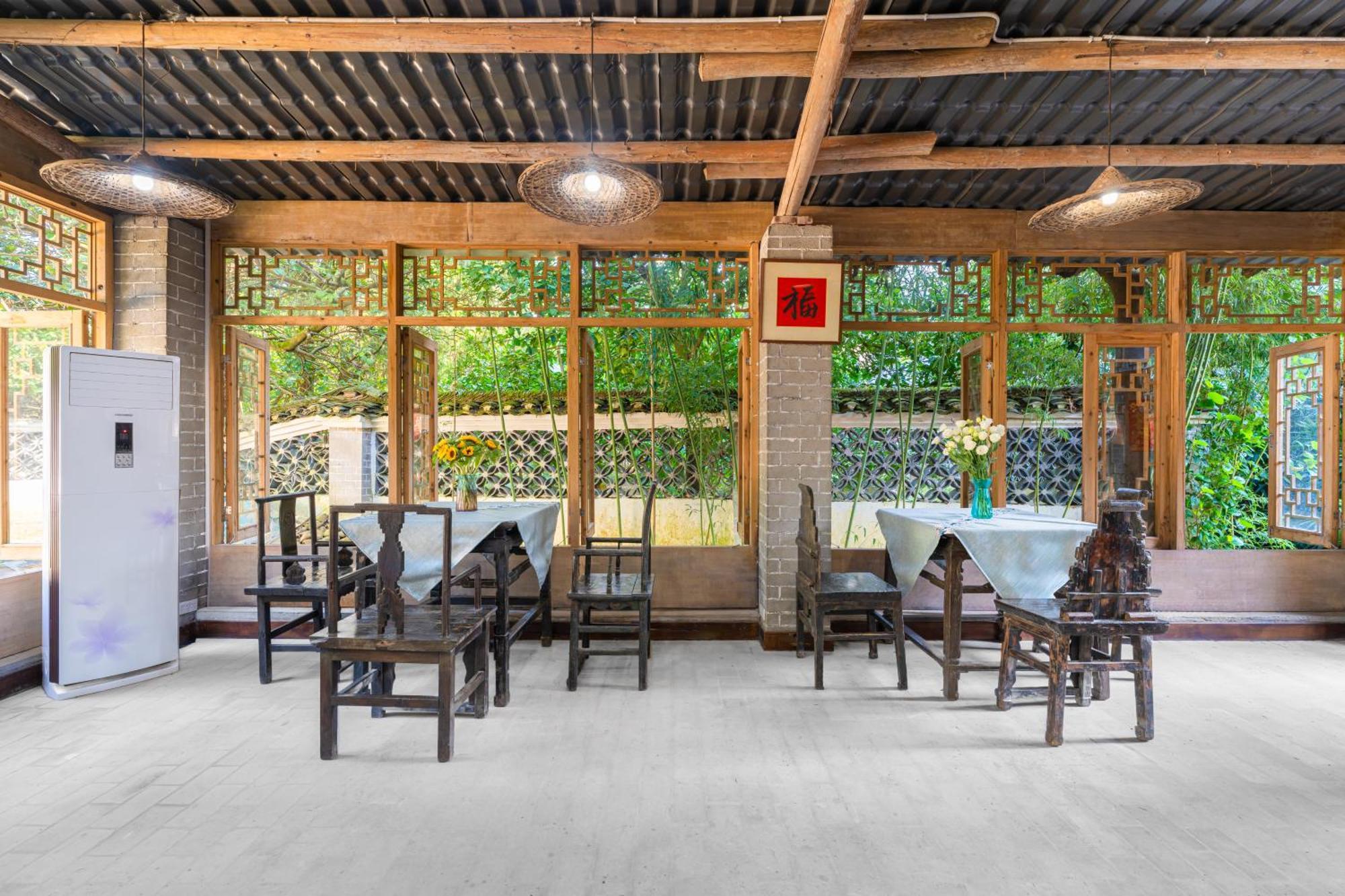 Leisure Courtyard Hotel Yangshuo-Free Shuttle Bus To Yangshuo Station Stay 2 Nights One Way Exterior foto
