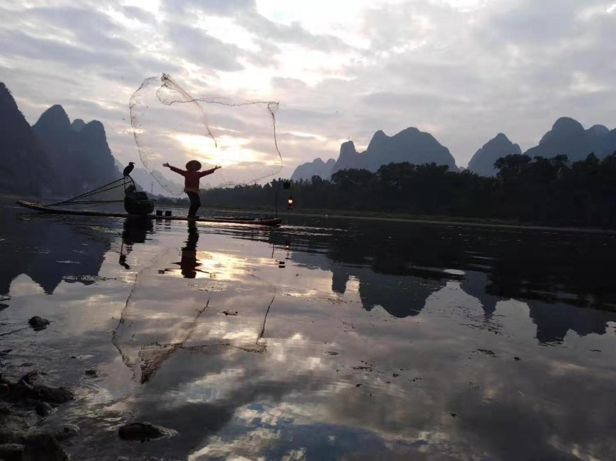 Leisure Courtyard Hotel Yangshuo-Free Shuttle Bus To Yangshuo Station Stay 2 Nights One Way Exterior foto